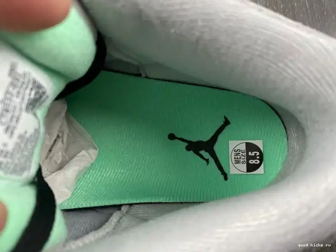 80% Off Sale Jordan 3 Green Glow CT8532-031 Air 0512